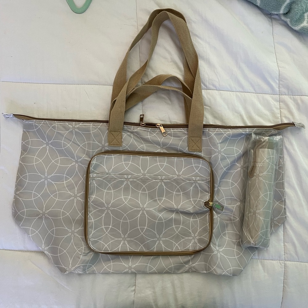 Vinyl tote bag and umbrella
